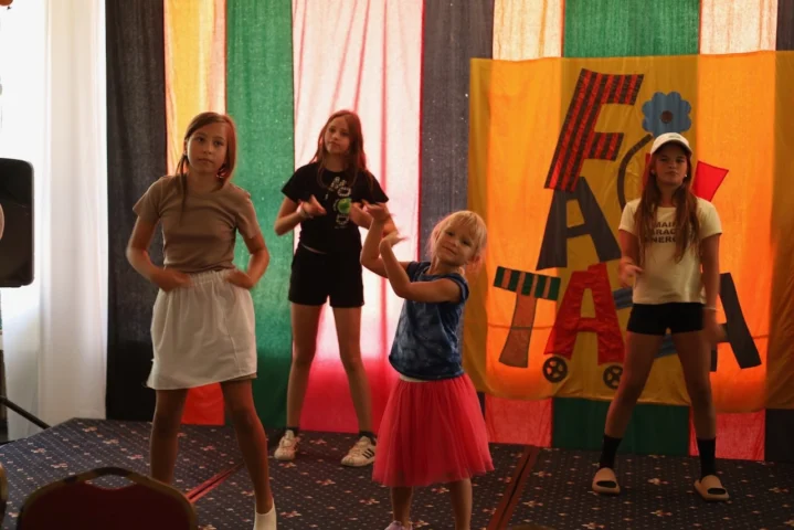 deti v letnom tábore Fantázia – 6. fantastický turnus 2026, 5. deň, Príprava na festival