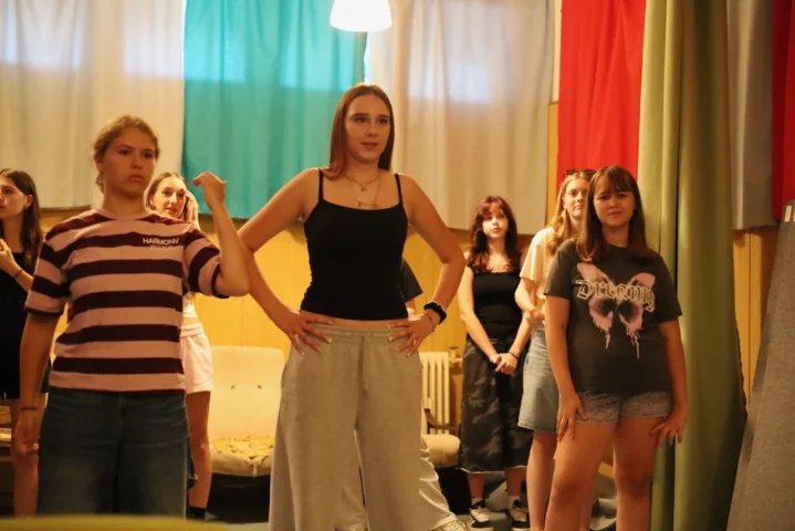 deti v letnom tábore Fantázia – 6. fantastický turnus 2026, 5. deň, Príprava na festival – fotka 43 z 65