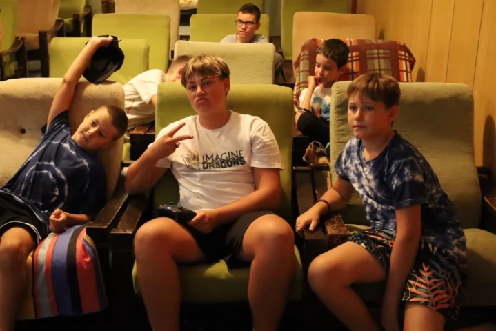 deti v letnom tábore Fantázia – 6. fantastický turnus 2026, 5. deň, Fantastické kluby popoludní – fotka 71 z 72