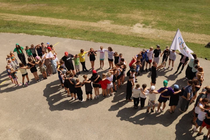deti v letnom tábore Fantázia – 6. fantastický turnus 2026, 5. deň, Olympiáda – fotka 107 z 120