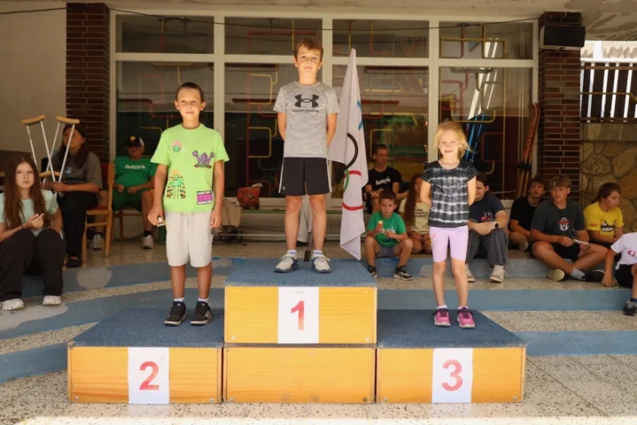 deti v letnom tábore Fantázia – 6. fantastický turnus 2026, 5. deň, Olympiáda – fotka 90 z 120