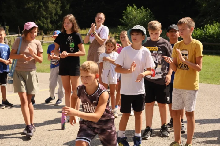 deti v letnom tábore Fantázia – 6. fantastický turnus 2026, 5. deň, Olympiáda – fotka 96 z 120