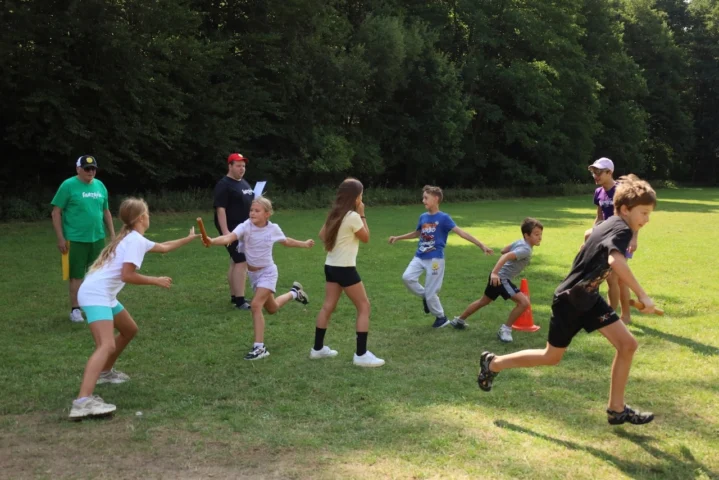 deti v letnom tábore Fantázia – 6. fantastický turnus 2026, 5. deň, Olympiáda – fotka 73 z 120