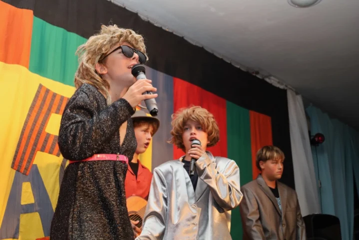 deti v letnom tábore Fantázia – 6. fantastický turnus 2026, 5. deň, Hudobný festival – fotka 104 z 131