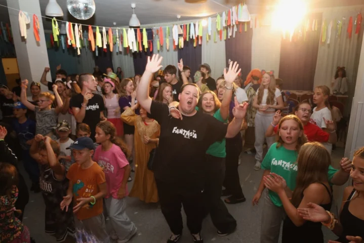 deti v letnom tábore Fantázia – 6. fantastický turnus 2026, 5. deň, Hudobný festival – fotka 62 z 131