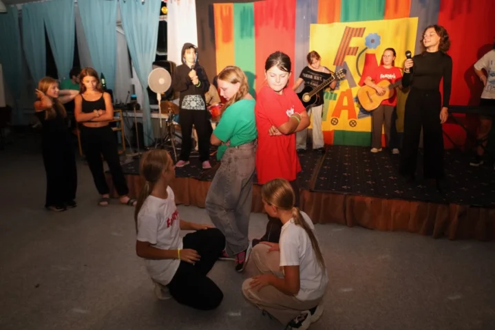 deti v letnom tábore Fantázia – 6. fantastický turnus 2026, 5. deň, Hudobný festival – fotka 69 z 131