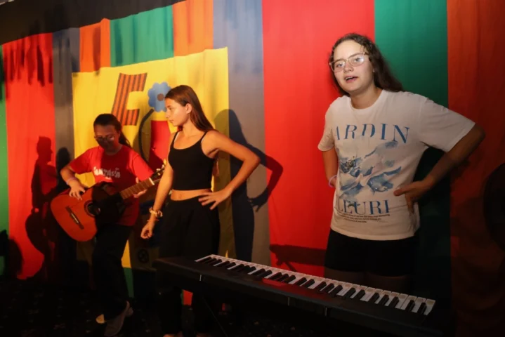 deti v letnom tábore Fantázia – 6. fantastický turnus 2026, 5. deň, Hudobný festival – fotka 67 z 131