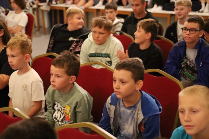 deti v letnom tábore Fantázia – 6. fantastický turnus 2026, 1. deň, Tipovačka – fotka 6 z 89