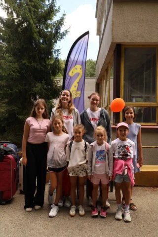 deti v letnom tábore Fantázia – 6. fantastický turnus 2026, 1. deň, Príchod – fotka 91 z 92
