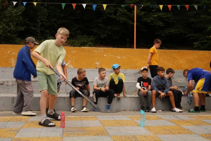 deti v letnom tábore Fantázia – 6. fantastický turnus 2026, 3. deň, Traf to! – fotka 47 z 122
