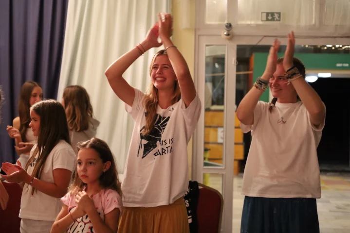 deti v letnom tábore Fantázia – 6. fantastický turnus 2026, 3. deň, Let's dance – fotka 113 z 133