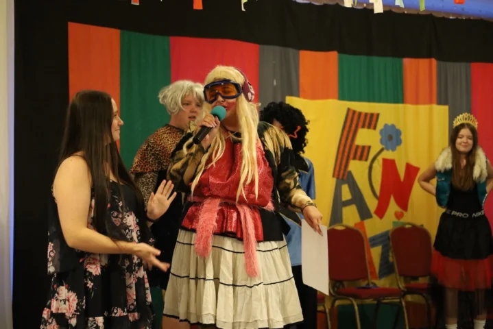 deti v letnom tábore Fantázia – 6. fantastický turnus 2026, 3. deň, Let's dance – fotka 19 z 133