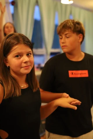 deti v letnom tábore Fantázia – 6. fantastický turnus 2026, 3. deň, Let's dance – fotka 55 z 133