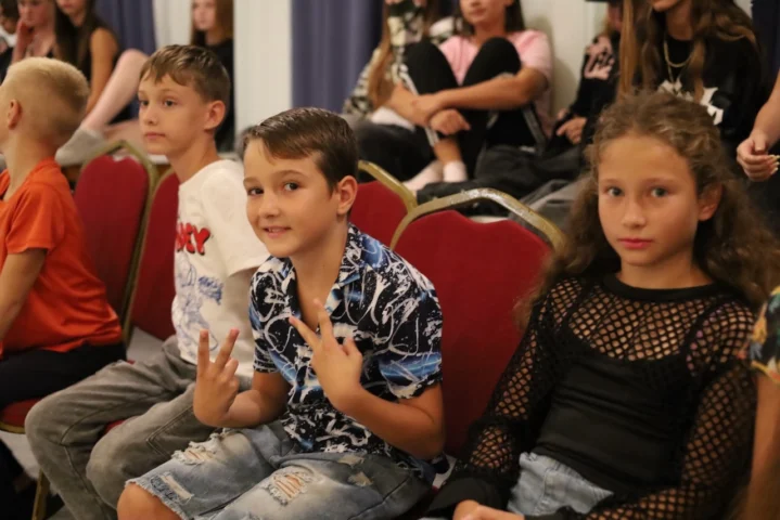 deti v letnom tábore Fantázia – 6. fantastický turnus 2026, 3. deň, Let's dance – fotka 6 z 133