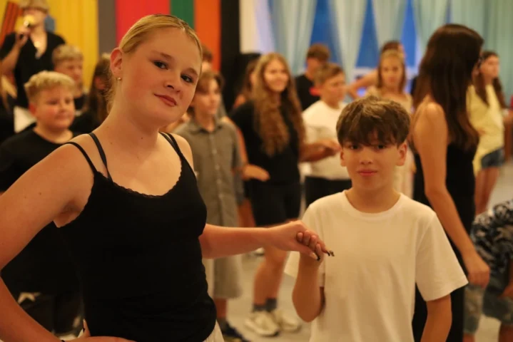 deti v letnom tábore Fantázia – 6. fantastický turnus 2026, 3. deň, Let's dance – fotka 33 z 133