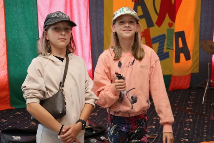 deti v letnom tábore Fantázia – 1. fantastický turnus 2026, 5. deň, Príprava na festival – fotka 2 z 69