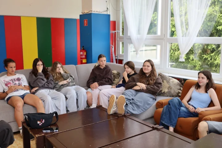 deti v letnom tábore Fantázia – 1. fantastický turnus 2026, 5. deň, Príprava na festival – fotka 16 z 69