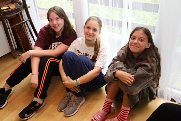 deti v letnom tábore Fantázia – 1. fantastický turnus 2026, 5. deň, Príprava na festival – fotka 50 z 69