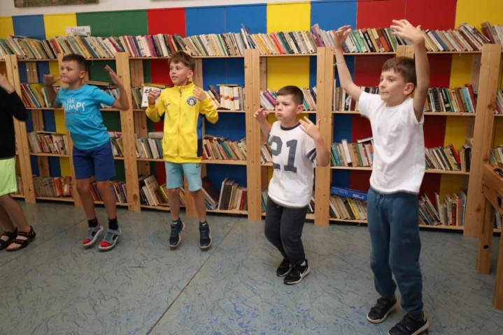 deti v letnom tábore Fantázia – 1. fantastický turnus 2026, 5. deň, Príprava na festival – fotka 30 z 69