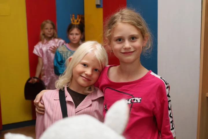 deti v letnom tábore Fantázia – 1. fantastický turnus 2026, 5. deň, Fantastiské kluby popoludni – fotka 73 z 75