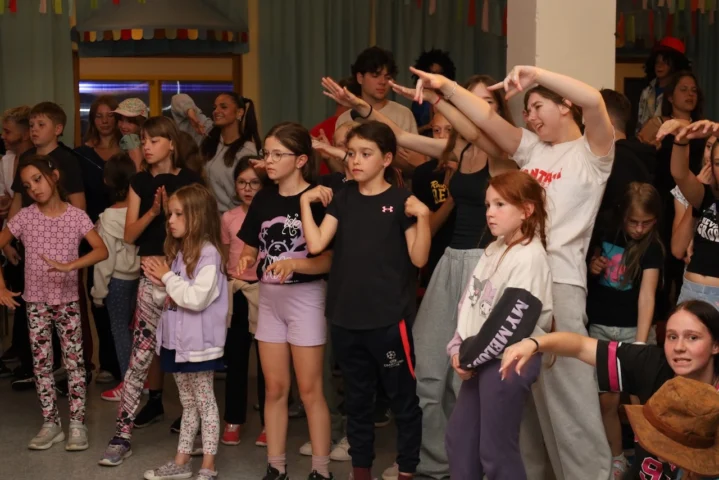 deti v letnom tábore Fantázia – 1. fantastický turnus 2026, 5. deň, Hudobný festival – fotka 47 z 137