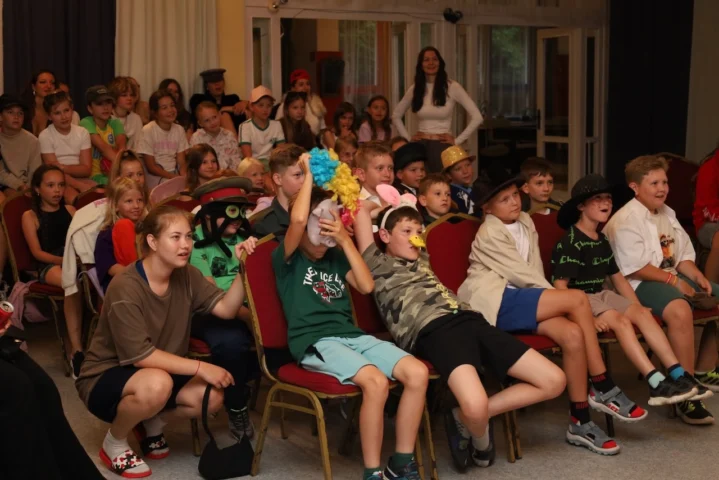 deti v letnom tábore Fantázia – 1. fantastický turnus 2026, 5. deň, Hudobný festival – fotka 16 z 137