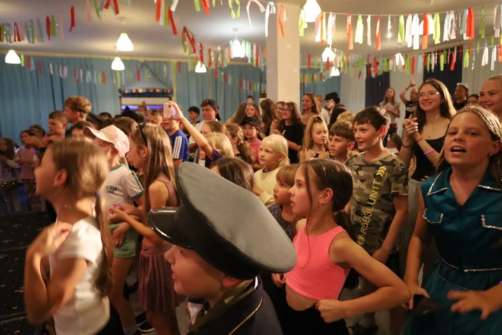 deti v letnom tábore Fantázia – 1. fantastický turnus 2026, 5. deň, Hudobný festival – fotka 117 z 137