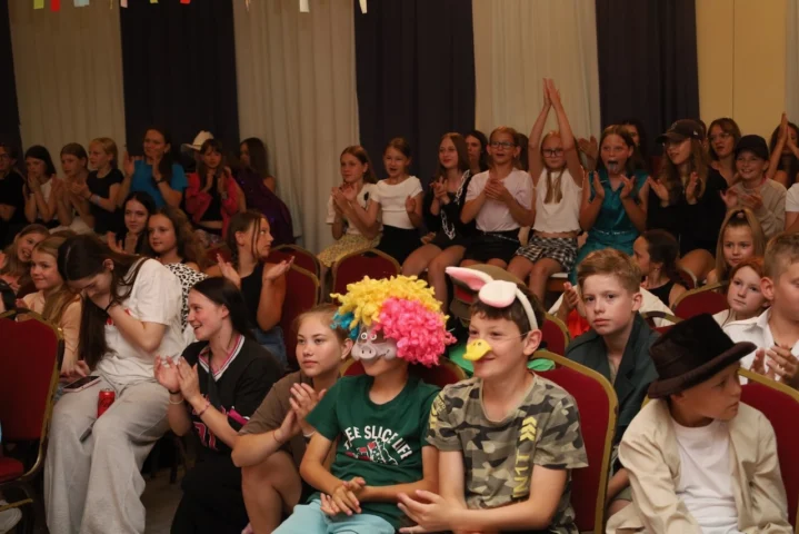 deti v letnom tábore Fantázia – 1. fantastický turnus 2026, 5. deň, Hudobný festival – fotka 20 z 137