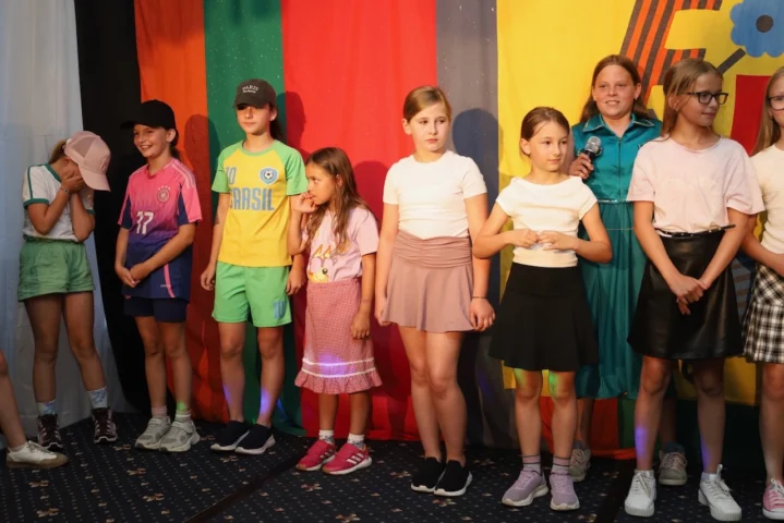 deti v letnom tábore Fantázia – 1. fantastický turnus 2026, 5. deň, Hudobný festival – fotka 53 z 137