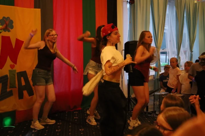 deti v letnom tábore Fantázia – 1. fantastický turnus 2026, 5. deň, Hudobný festival – fotka 124 z 137