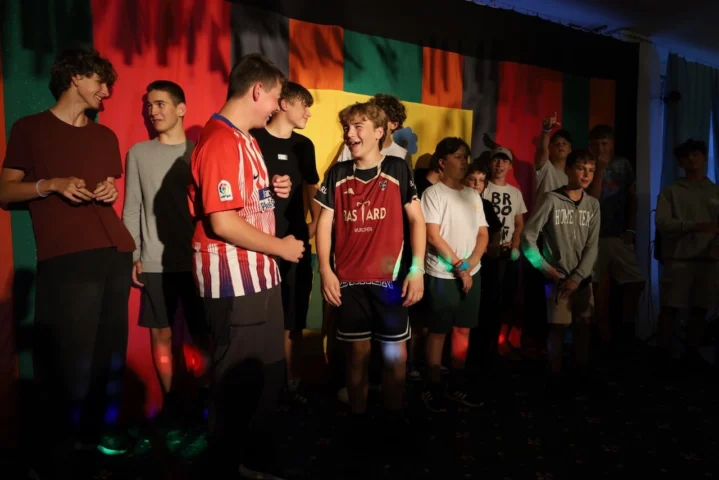 deti v letnom tábore Fantázia – 1. fantastický turnus 2026, 5. deň, Hudobný festival – fotka 112 z 137