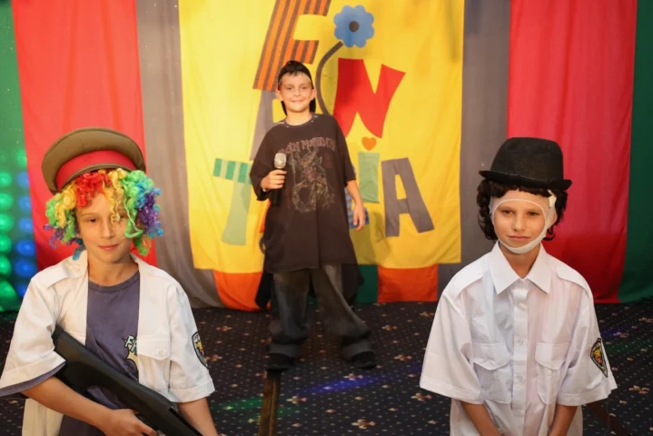 deti v letnom tábore Fantázia – 1. fantastický turnus 2026, 5. deň, Hudobný festival – fotka 43 z 137