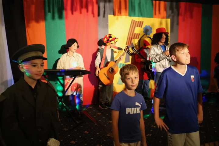 deti v letnom tábore Fantázia – 1. fantastický turnus 2026, 5. deň, Hudobný festival – fotka 84 z 137
