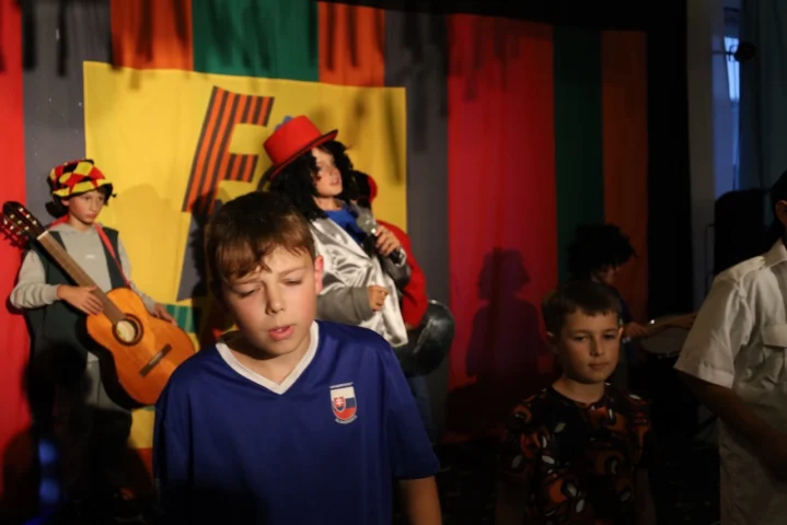 deti v letnom tábore Fantázia – 1. fantastický turnus 2026, 5. deň, Hudobný festival – fotka 89 z 137