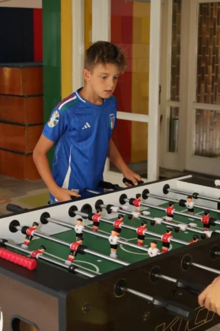 deti v letnom tábore Fantázia – 1. fantastický turnus 2026, 5. deň, Fantastické kluby dopoludnia – fotka 9 z 101