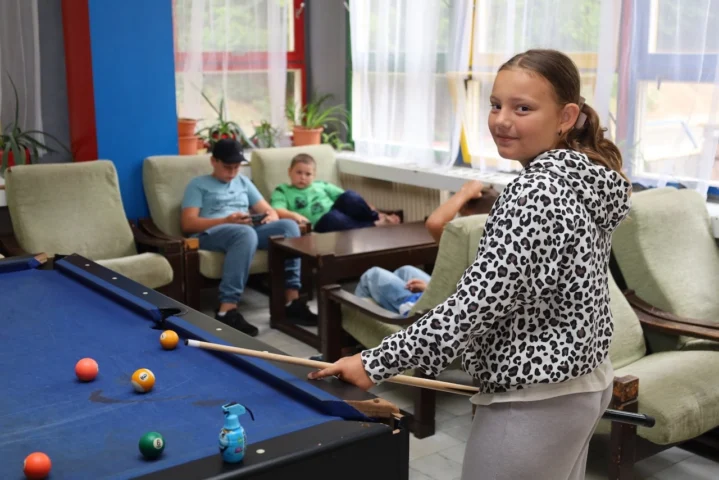 deti v letnom tábore Fantázia – 1. fantastický turnus 2026, 5. deň, Fantastické kluby dopoludnia – fotka 55 z 101