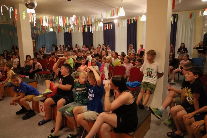 deti v letnom tábore Fantázia – 1. fantastický turnus 2026, 1. deň, Tipovačka – fotka 98 z 100