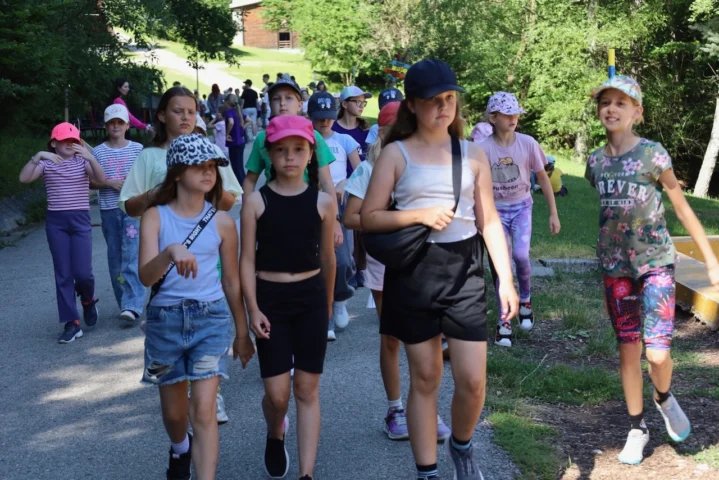 deti v letnom tábore Fantázia – 1. fantastický turnus 2026, 3. deň, Traf to! – fotka 91 z 113