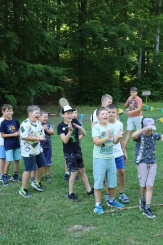 deti v letnom tábore Fantázia – 1. fantastický turnus 2026, 3. deň, Traf to! – fotka 32 z 113