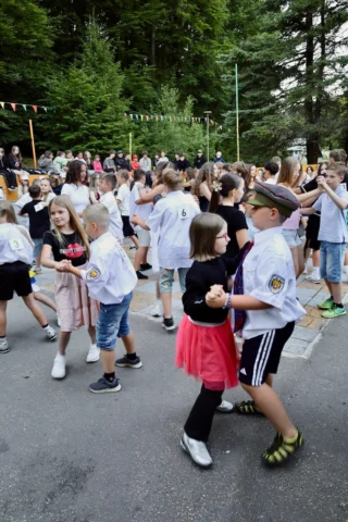 deti v letnom tábore Fantázia – 1. fantastický turnus 2026, 3. deň, Let's dance – fotka 33 z 117