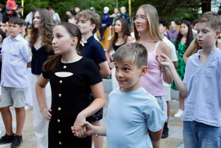 deti v letnom tábore Fantázia – 1. fantastický turnus 2026, 3. deň, Let's dance – fotka 40 z 117