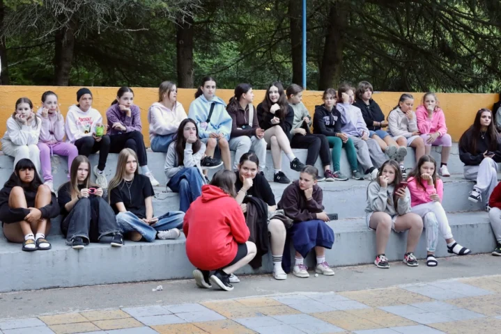 deti v letnom tábore Fantázia – 1. fantastický turnus 2026, 3. deň, Let's dance – fotka 2 z 117