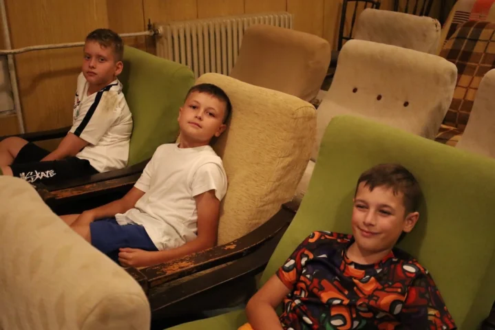 deti v letnom tábore Fantázia – 1. fantastický turnus 2026, 3. deň, Fantastické kluby popoludní – fotka 38 z 81