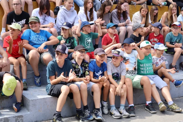 deti v letnom tábore Fantázia – 2. fantastický turnus 2026, 4. deň, Traf to! – fotka 117 z 119