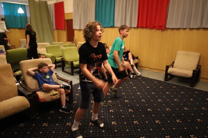 deti v letnom tábore Fantázia – 2. fantastický turnus 2026, 4. deň, Kluby popoludní – fotka 55 z 82