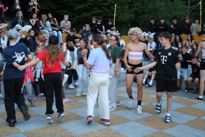 deti v letnom tábore Fantázia – 2. fantastický turnus 2026, 4. deň, Fantázia má talent – fotka 70 z 78