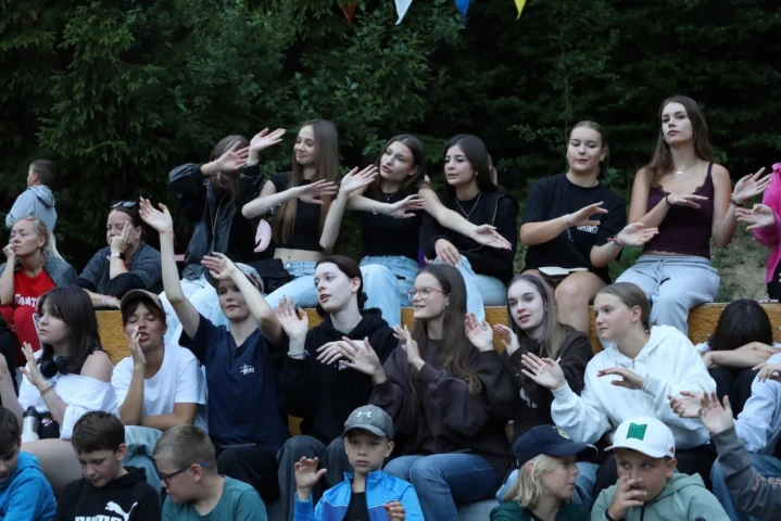deti v letnom tábore Fantázia – 2. fantastický turnus 2026, 4. deň, Fantázia má talent – fotka 33 z 78