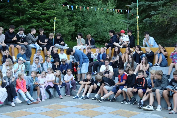 deti v letnom tábore Fantázia – 2. fantastický turnus 2026, 4. deň, Fantázia má talent – fotka 2 z 78