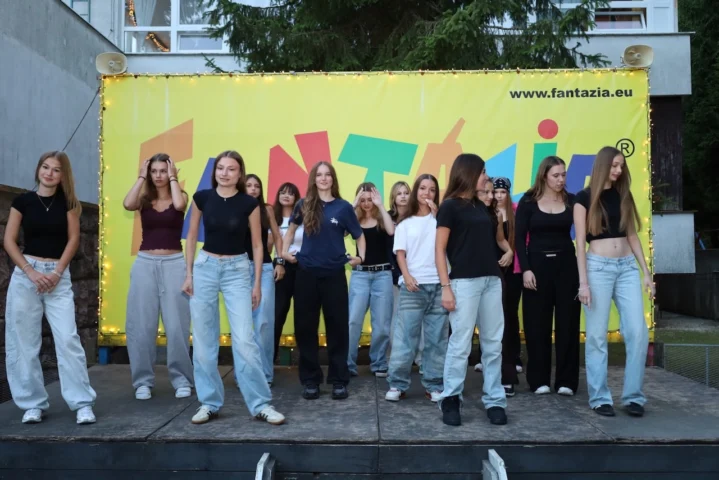 deti v letnom tábore Fantázia – 2. fantastický turnus 2026, 4. deň, Fantázia má talent – fotka 72 z 78