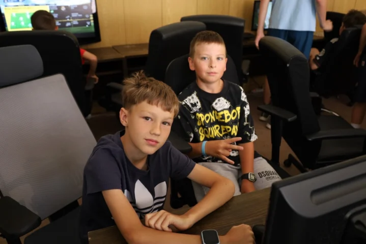 deti v letnom tábore Fantázia – 2. fantastický turnus 2026, 4. deň, Fantastické kluby dopoludnia – fotka 48 z 73